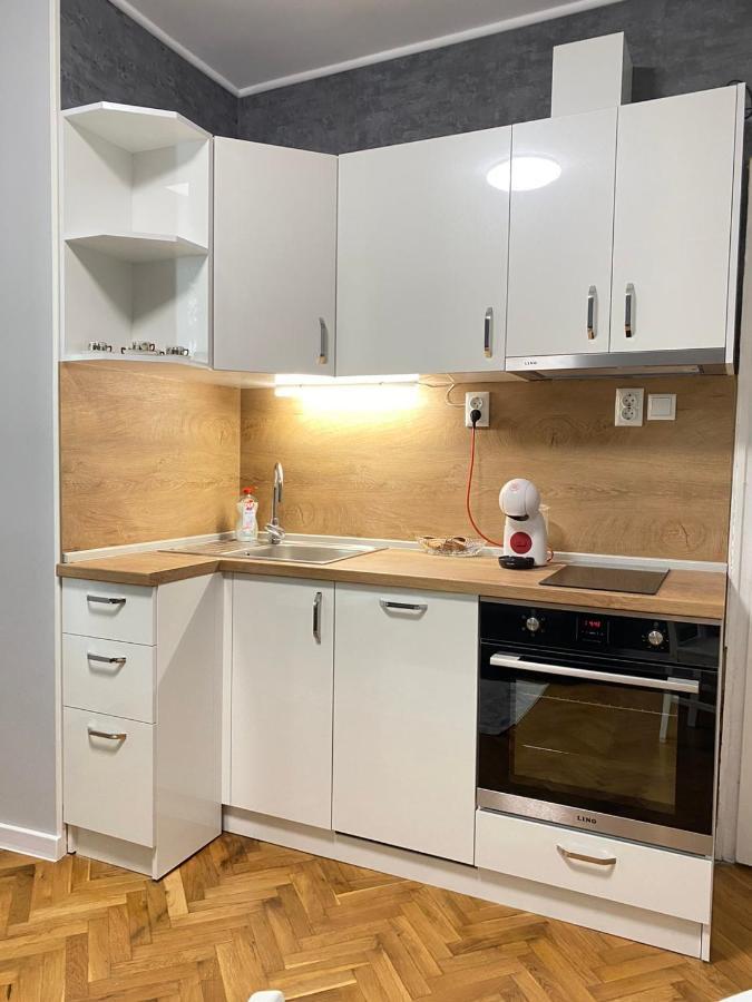 Apartment Little Vienna Русе Экстерьер фото