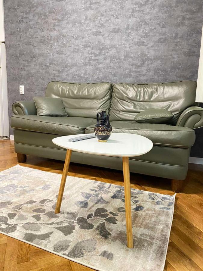 Apartment Little Vienna Русе Экстерьер фото